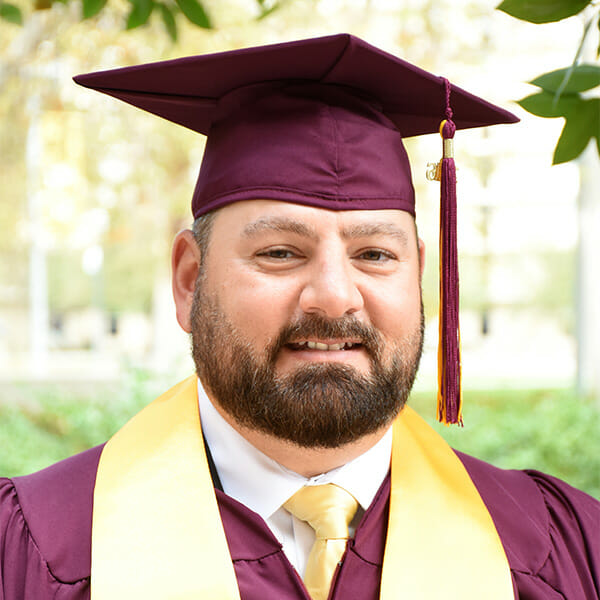 2017-EMSL-Grads-ChrisKyriakopolous-square-crop